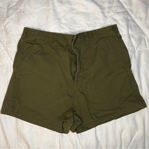 NWOT Madewell green camp shorts size L